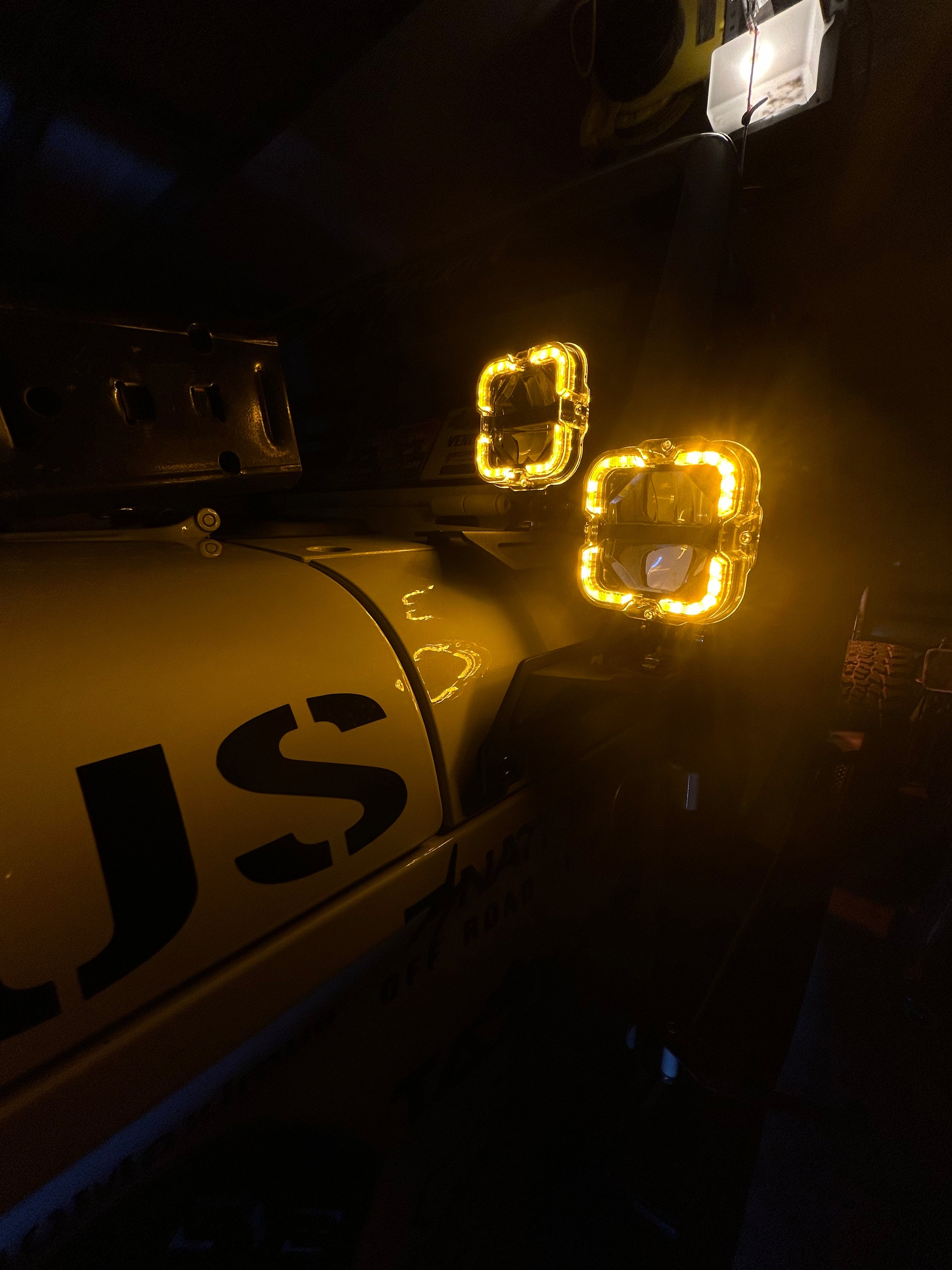 Shoreline Offroad Pro Series Bright White LED 4” Pods with Amber DRL