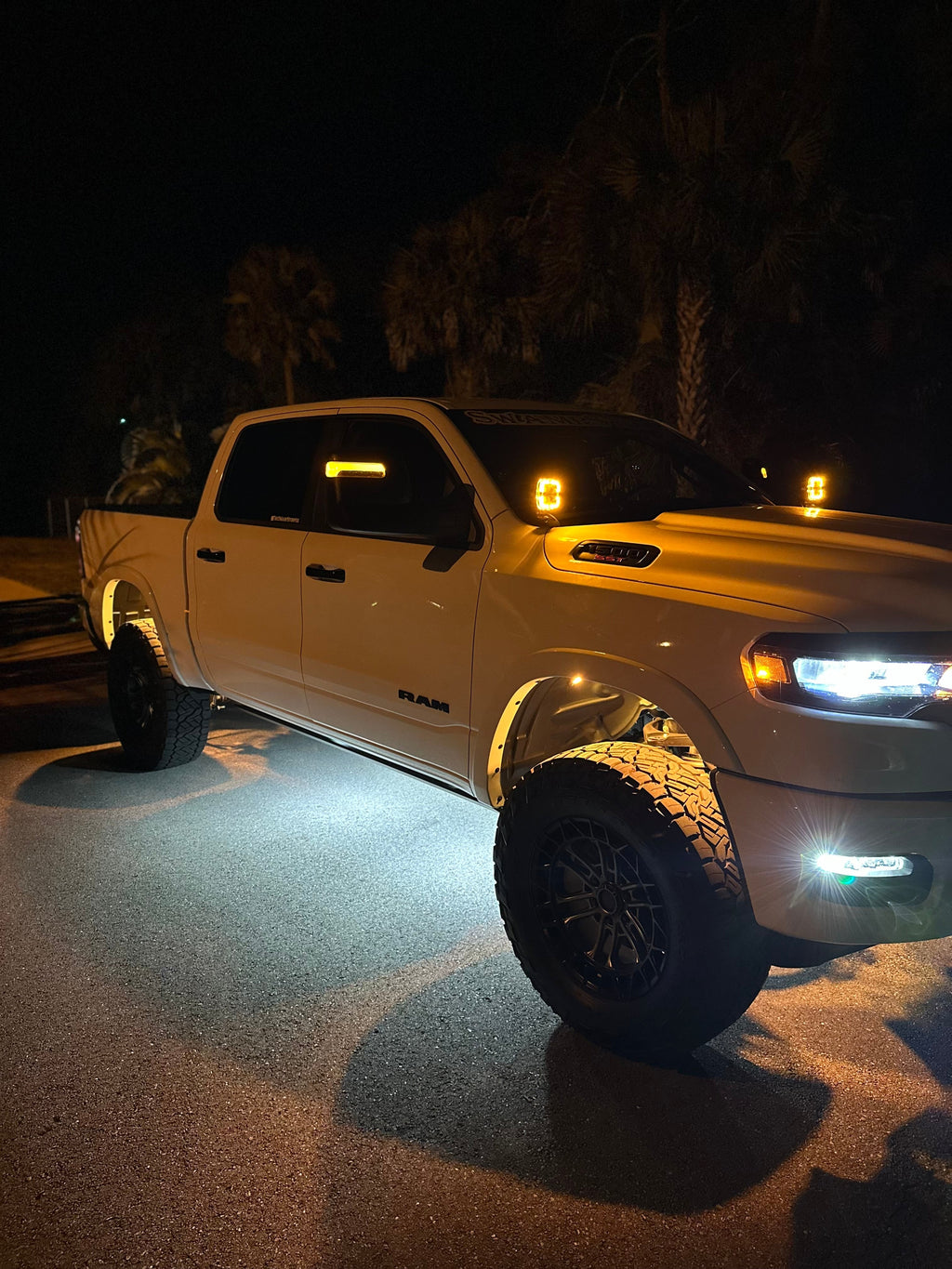 Shoreline Offroad Pro Series Bright White LED 4” Pods with Amber DRL