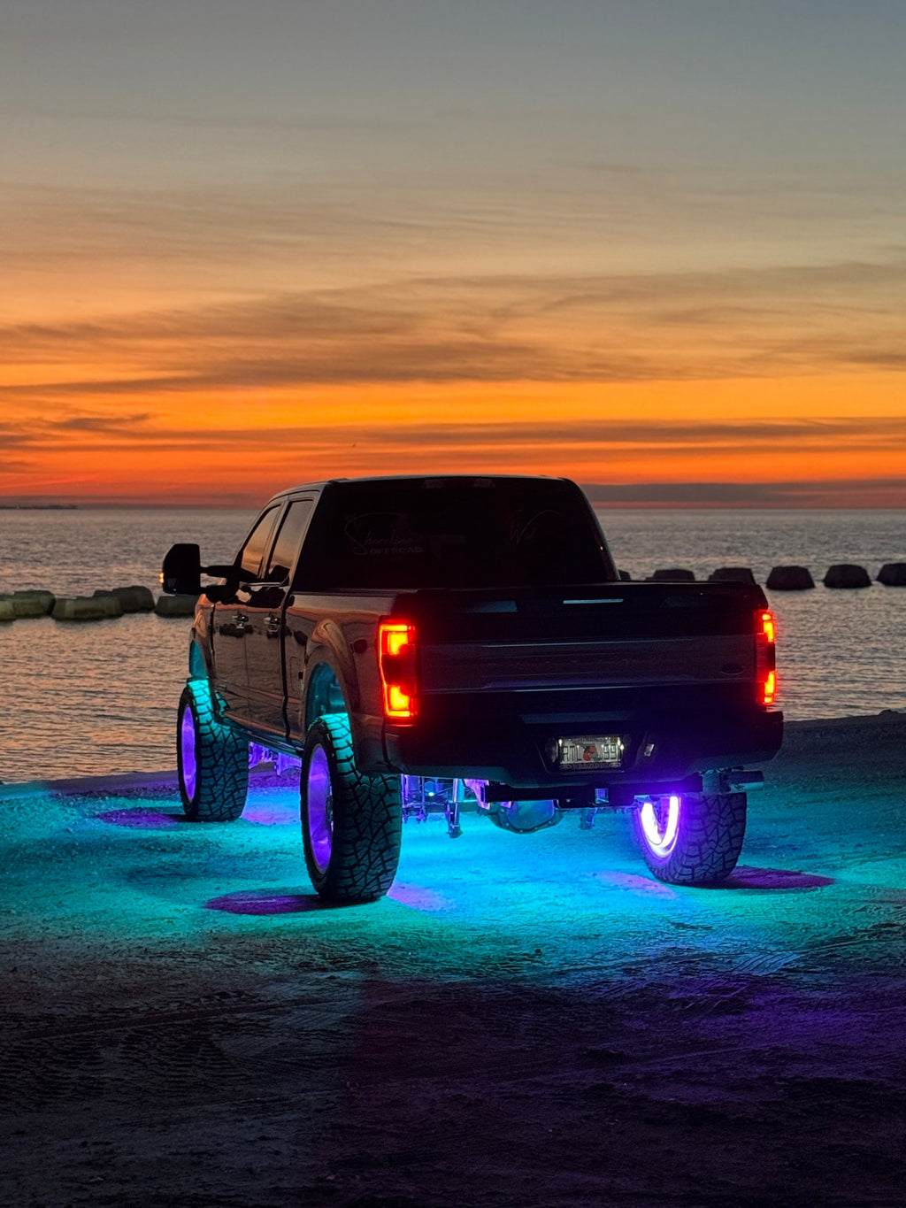 Shoreline Offroad Ultra Pro Series 8pc RGBW Rock lights Kit