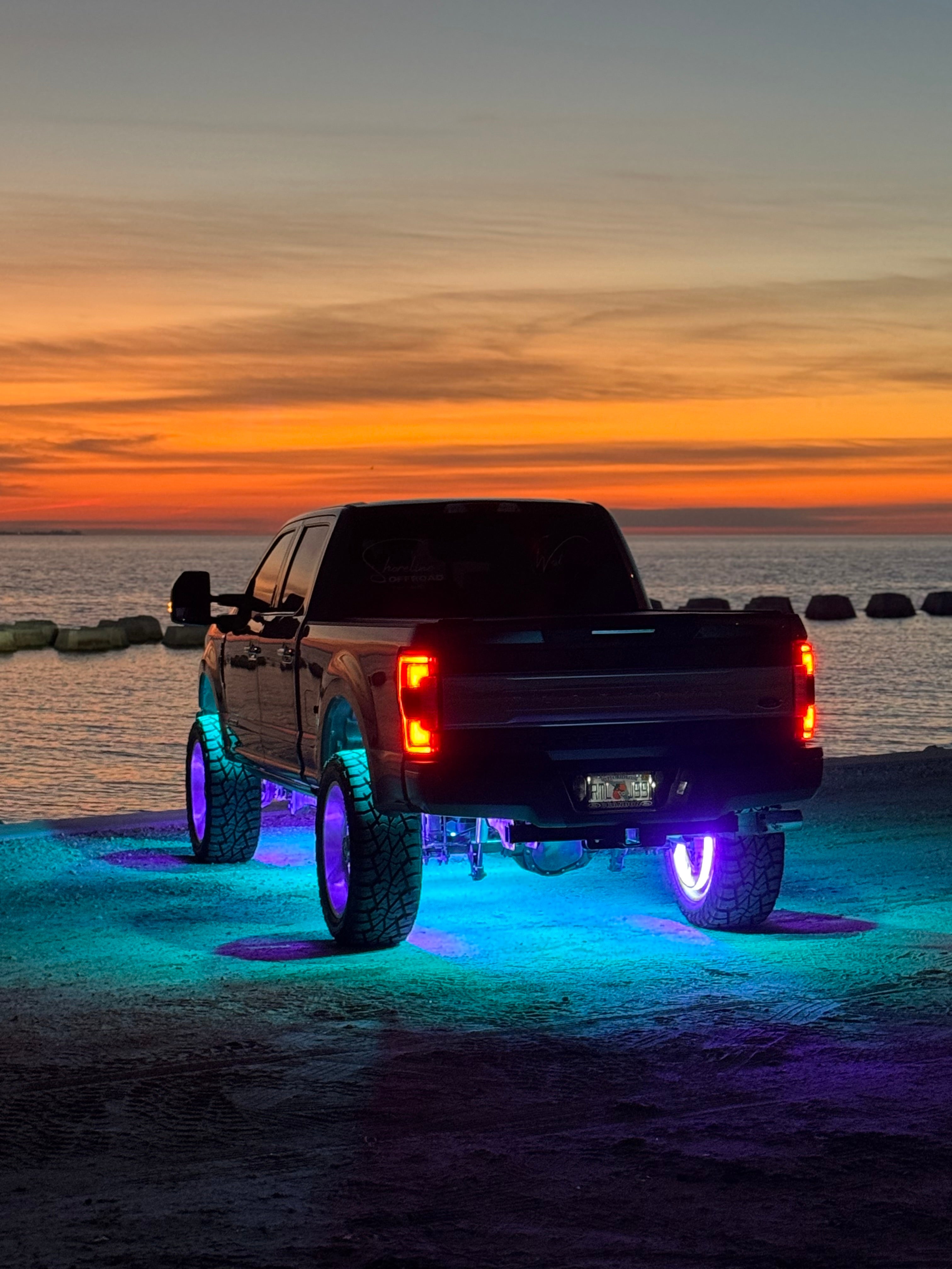 Shoreline Offroad Ultra Pro Series 8pc RGBW Rock lights Kit